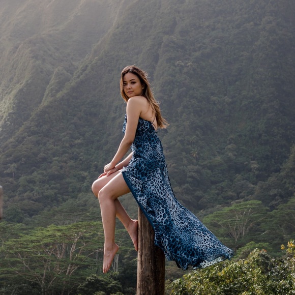 Meet your posher @millyvu 💕 - Picture 3 of 3